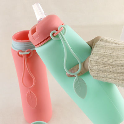 Pink Green Reusable Silicone Water Bottle For Outdoor Sports Travel OEM