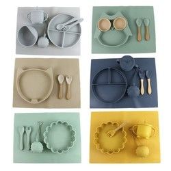 Food Grade Silicone Tableware Set , Silicone Suction Divided Plate Waterproof