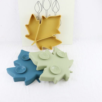 Unbreakable Silicone Divided Suction Plate Colorful Maple Shape