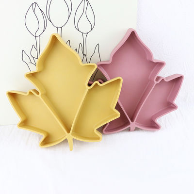 Unbreakable Silicone Divided Suction Plate Colorful Maple Shape