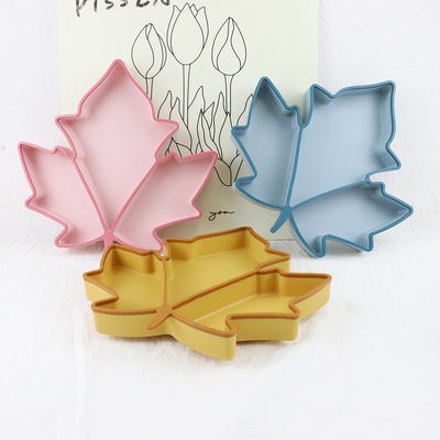 Unbreakable Silicone Divided Suction Plate Colorful Maple Shape