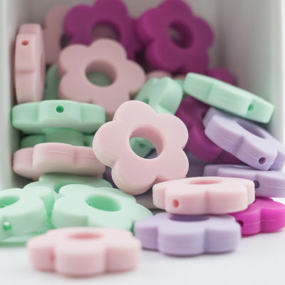 Flower Holes Silicone Teething Bead 4.5cm For DIY Pacifier Clip Chew Necklace