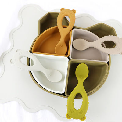 Non-slip Food Grade Kids Silicone Placemat Irregular Shape For Baby Feeding table mat