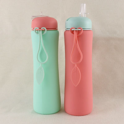 Pink Green Reusable Silicone Water Bottle For Outdoor Sports Travel OEM