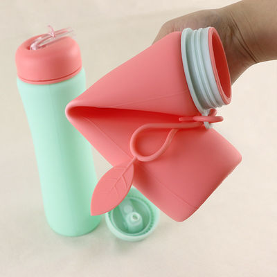 Pink Green Reusable Silicone Water Bottle For Outdoor Sports Travel OEM