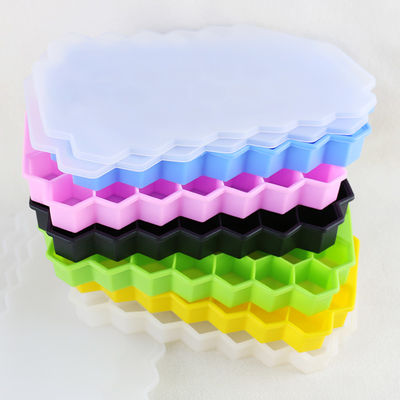 BPA Free Honeycomb Ice Cube Mold , Food Grade Rubber Ice Cube Trays