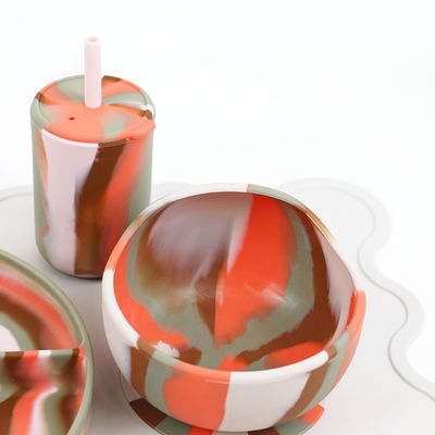 Beautiful Gradient Colors Silicone Dinner Set Anti Slip Unbreakable silicone suction plate bowl food set