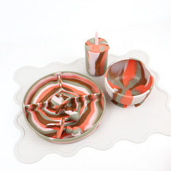Beautiful Gradient Colors Silicone Dinner Set Anti Slip Unbreakable silicone suction plate bowl food set