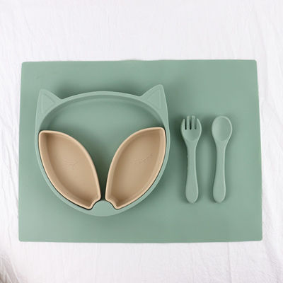 Food Grade Silicone Tableware Set , Silicone Suction Divided Plate Waterproof
