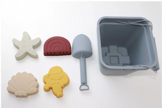 6 Piece Silicone Beach Toy Set Bucket Colorful For Water Floating Entertainment Silicone Molds Starfish Sand Toy