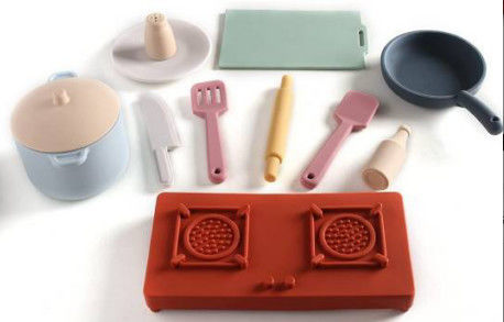 2023 NEW ARRIVAL baby playing BPA free food grade cooking kitchen silicone toy gift sets