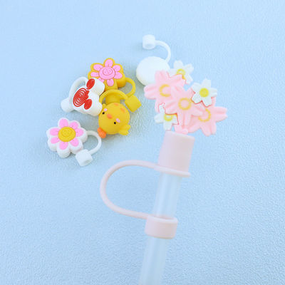 Non-toxic Different Material Size Straw / Sippy Topper charms silicone straw cover