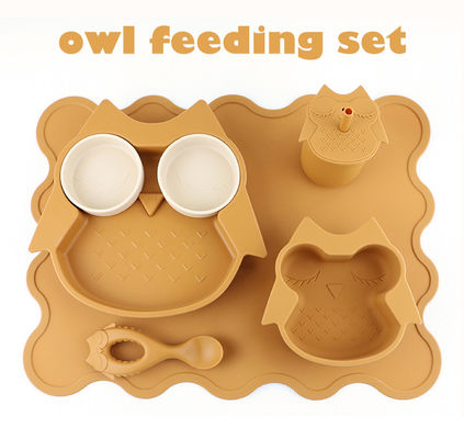 Wholesale Baby Geschirr Led Weaning Silicone Bib Spoon Bowl Spoon Bowl Plate Silicone Baby Feeding Tableware Set Product