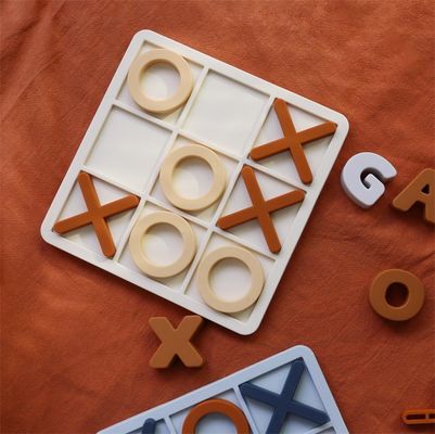 MOQ 50 Sets Silicone XO  Tic Tac Toe Puzzle Customizable Logo Colors BPA Free CE Certificate Silicone Toys