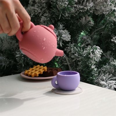 Latest Kids Toys BPA Free Food Grade 17pcs Set Silicone Cup Spoon Coast Dessert Teapot Toy Kit