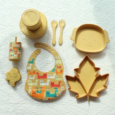 Protect Your Baby Clothes Silicone Baby Bib Stain Resistant Animal Printing Pattern Silicone Bib