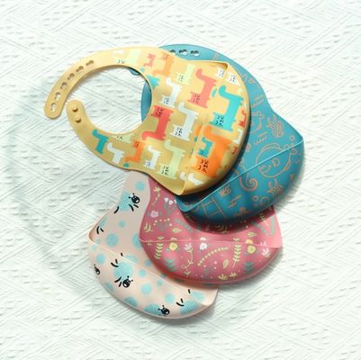 OEM Easy To Clean Silicone Baby Bib For 0-4 Years Old Baby Feeding Printing Silicone Bib Cup