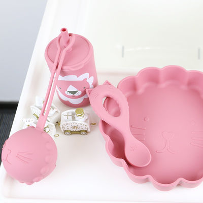 Full Silicone Straw Cover In 3D Design Lightweight Silicone Baby tableware set