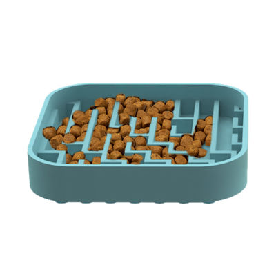Custom Cute labyrinth maze Pattern  silicon Pet Dog Food Feeding Mat Silicone Slow Feeder Licking Pad